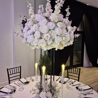 Deluxe White Delphinium Babysbreath Set