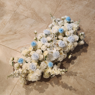 White Blue Rose Carnation Runner 3.2 ft 
