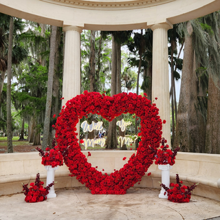 Set: Arch, Neon Sign, 2 Columns, 4 Flower Balls