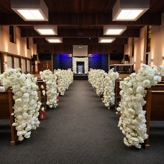 12 White Rose Runner & Square Orchid Arch
