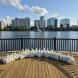 White Rose Runner & 24 Candles 