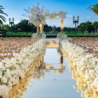 Golden Aisle Stage with Golden Pavilion 