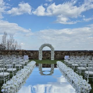 Silver Mirror Aisle & White Rose Florals