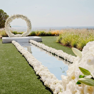 Mirror Aisle Stage with Round Flower Arch 
