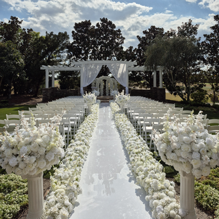 White Mirror Aisle & White Rose Florals
